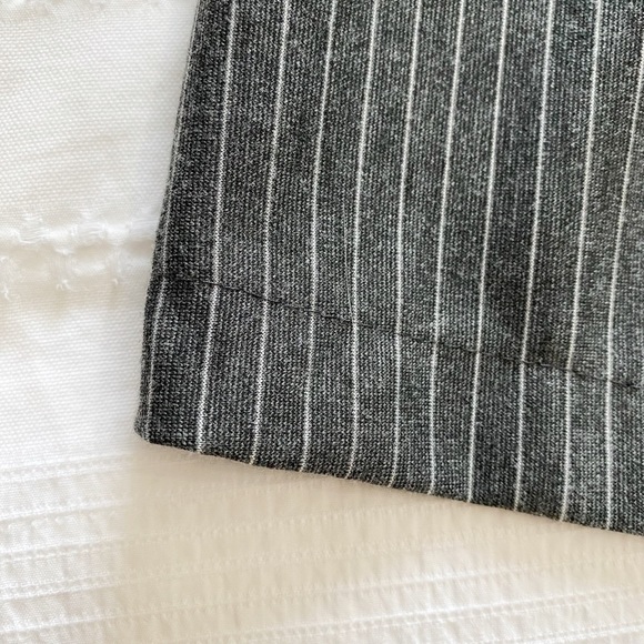 H-4 GREY WHITE STRIPED SIDE RELEASE BUCKLE STRAPS BACK PATCH BOYFRIEND BLAZER - Picture 9 of 10